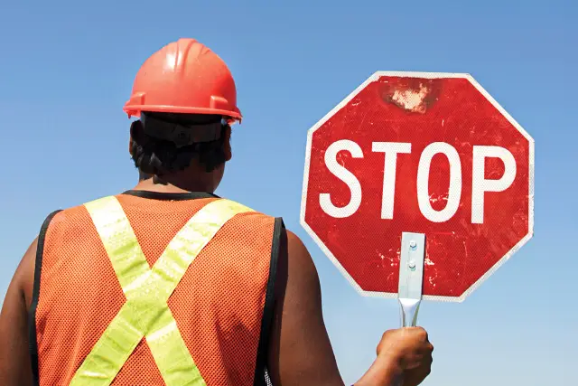 mood504-flaggersafety-constructionworkzonestoolboxtalk